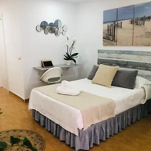 Moderno Malaga Apartment